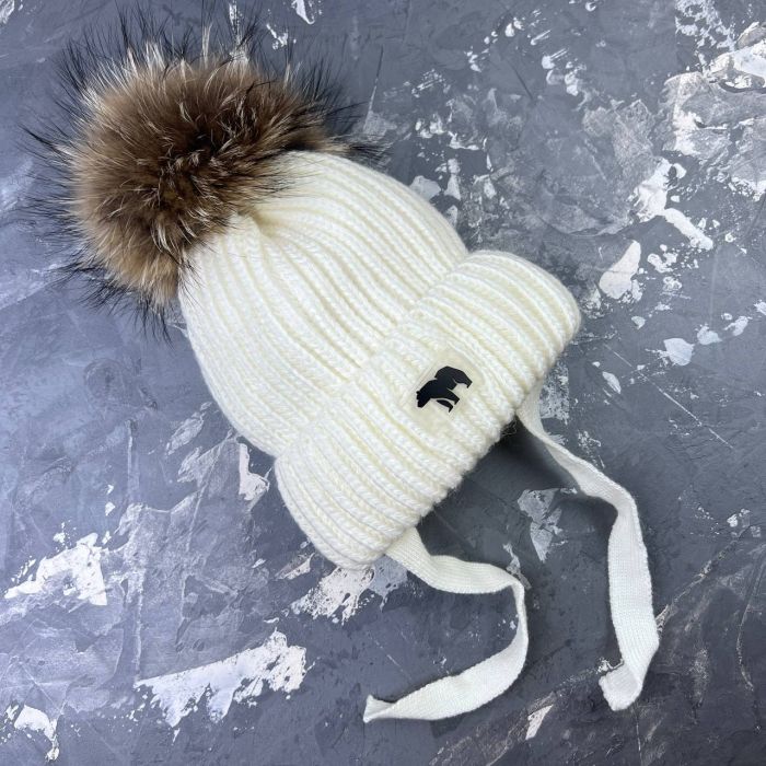 Зимовий в'язаний комплект дитячий молочний з натуральним бубоном KID BEWARM